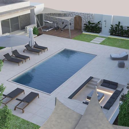 Green Acre Villa 칼터로스 외부 사진