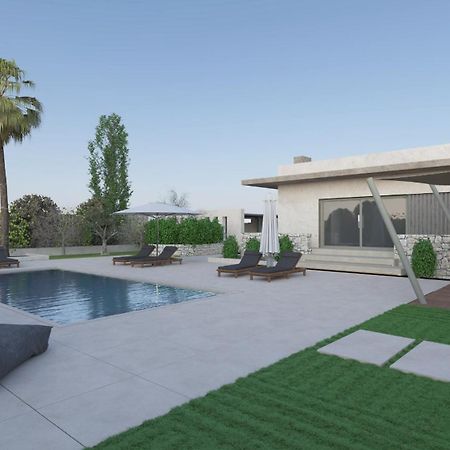 Green Acre Villa 칼터로스 외부 사진