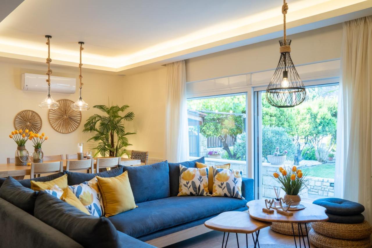 Green Acre Villa 칼터로스 외부 사진